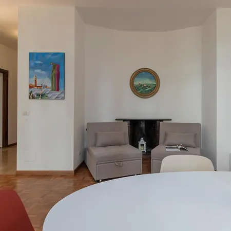 Luxury - Cherubini 6 Apartment *