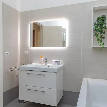 Apartman Luxury - Cherubini 6 Milánó